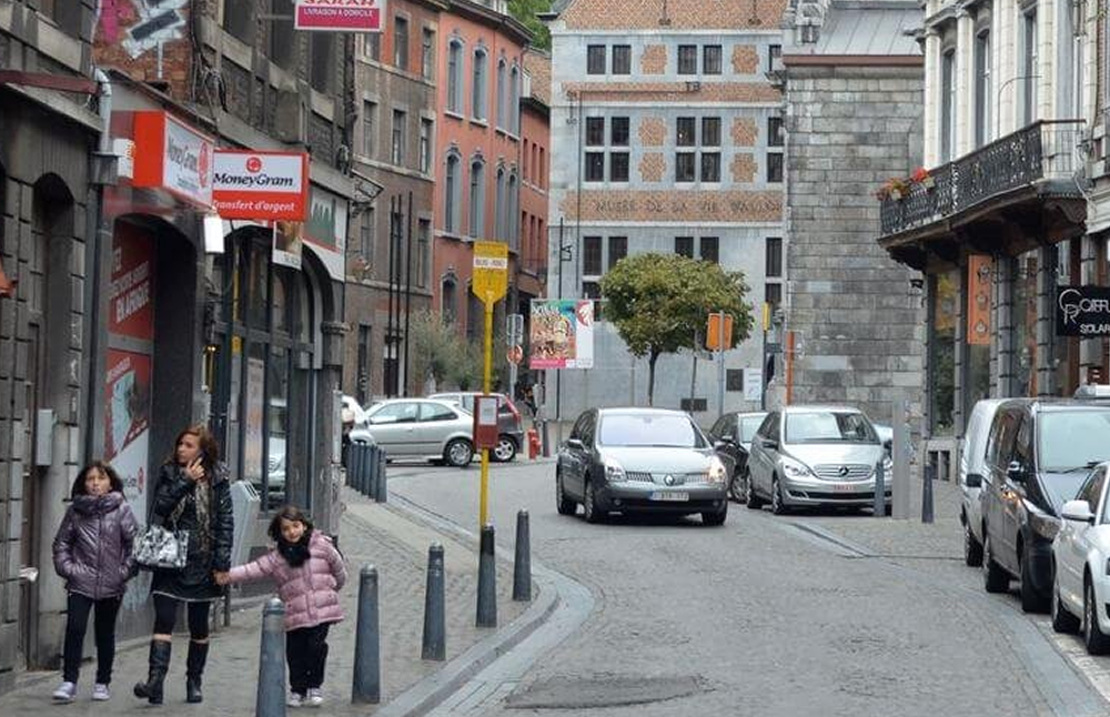 Льеж гордится своим статусом старейшего города Бельгийского королевства и своей непрерывной историей. Сегодня Льеж живой и дружелюбный город насчитывающий более 200.000 жителей. 